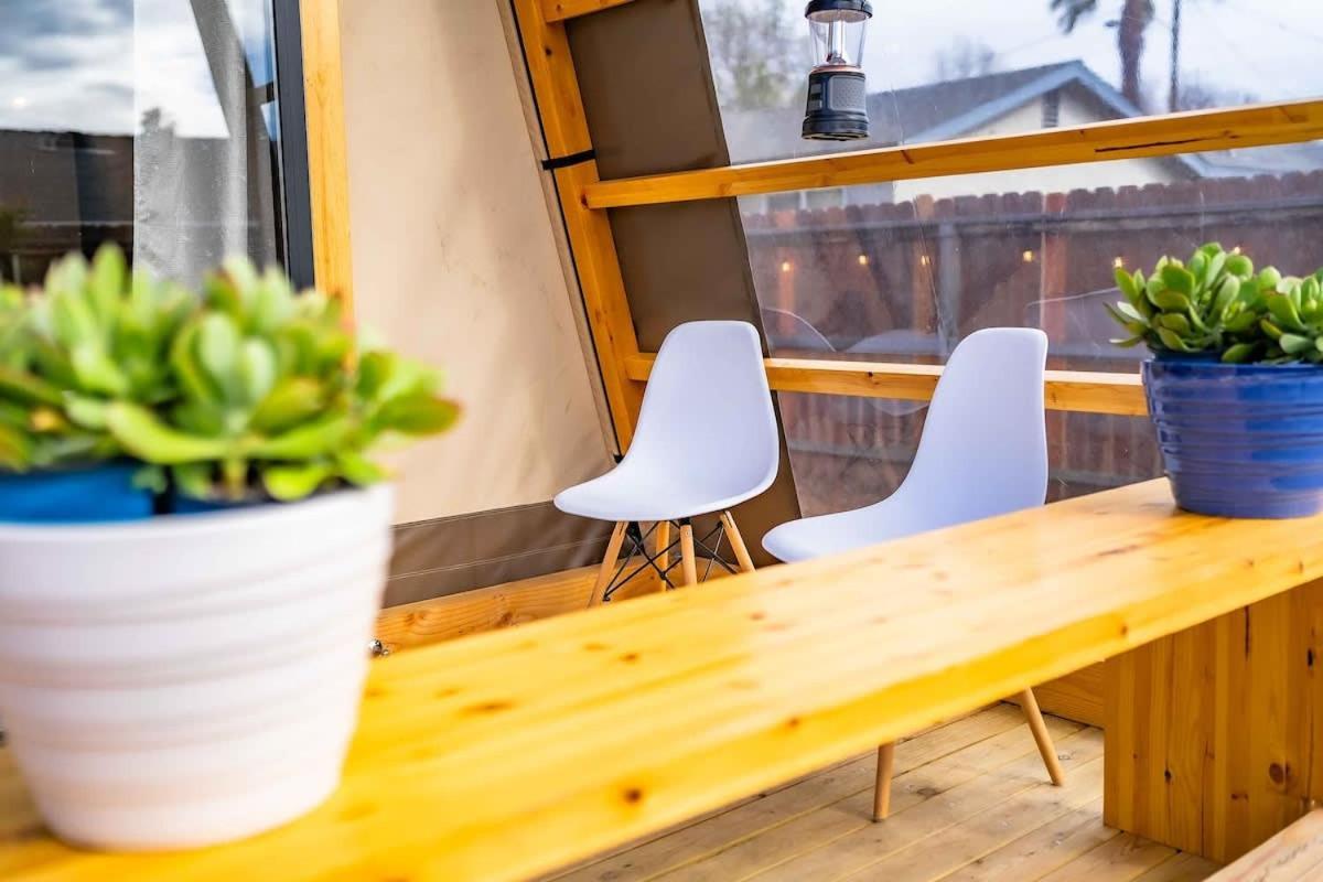 Hotel Glamping In The Urban à Glendora Extérieur photo